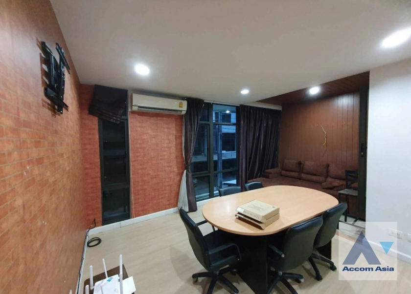  1  3 br Townhouse for rent and sale in Samutprakan ,Samutprakan BTS Bang Na at Plex Bangna AA44636