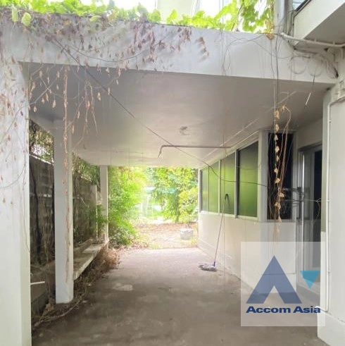 9  6 br House For Rent in Phaholyothin ,Bangkok BTS Ari AA44638
