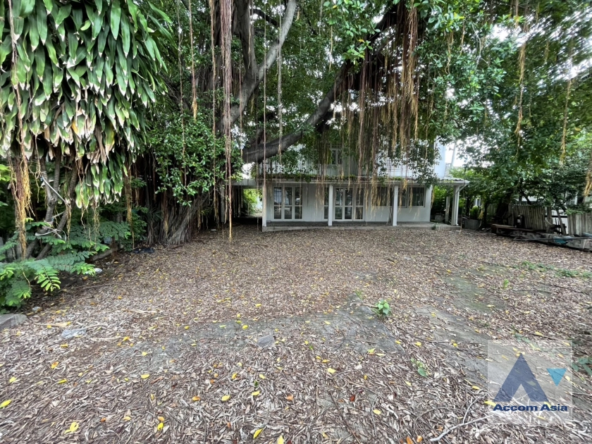 5  6 br House For Rent in Phaholyothin ,Bangkok BTS Ari AA44638