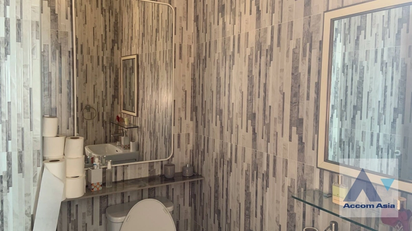 24  1 br Condominium for rent and sale in Bang Na ,Bangkok  at Udomsuk Tower (UTR) AA44644