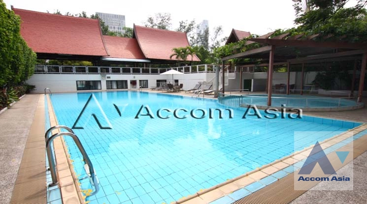 20  4 br Apartment for rent and sale in Sathorn ,Bangkok BTS Sala Daeng - MRT Lumphini at Children Dreaming Place - Garden AA44645