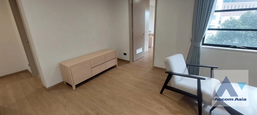 11  4 br Apartment for rent and sale in Sathorn ,Bangkok BTS Sala Daeng - MRT Lumphini at Children Dreaming Place - Garden AA44645