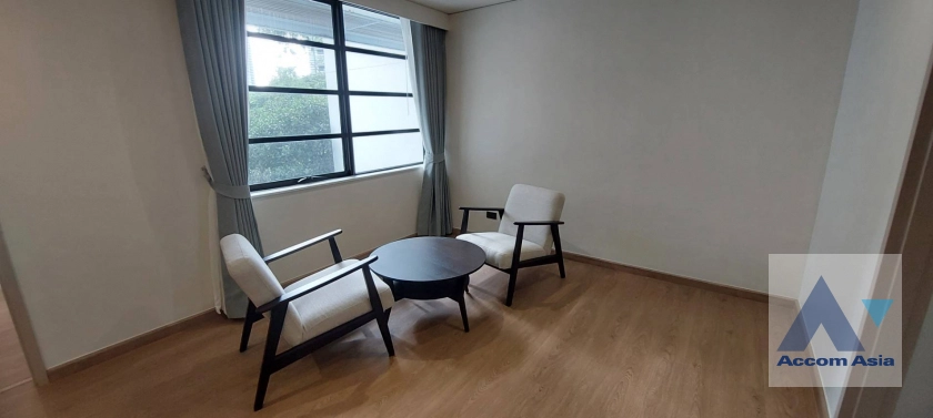 6  4 br Apartment for rent and sale in Sathorn ,Bangkok BTS Sala Daeng - MRT Lumphini at Children Dreaming Place - Garden AA44645