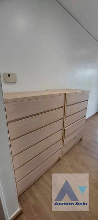 17  4 br Apartment for rent and sale in Sathorn ,Bangkok BTS Sala Daeng - MRT Lumphini at Children Dreaming Place - Garden AA44645