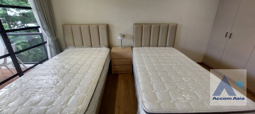 8  4 br Apartment for rent and sale in Sathorn ,Bangkok BTS Sala Daeng - MRT Lumphini at Children Dreaming Place - Garden AA44645