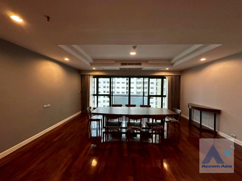  1  3 br Apartment For Rent in Sukhumvit ,Bangkok BTS Thong Lo at Luxury Quality Modern AA44651