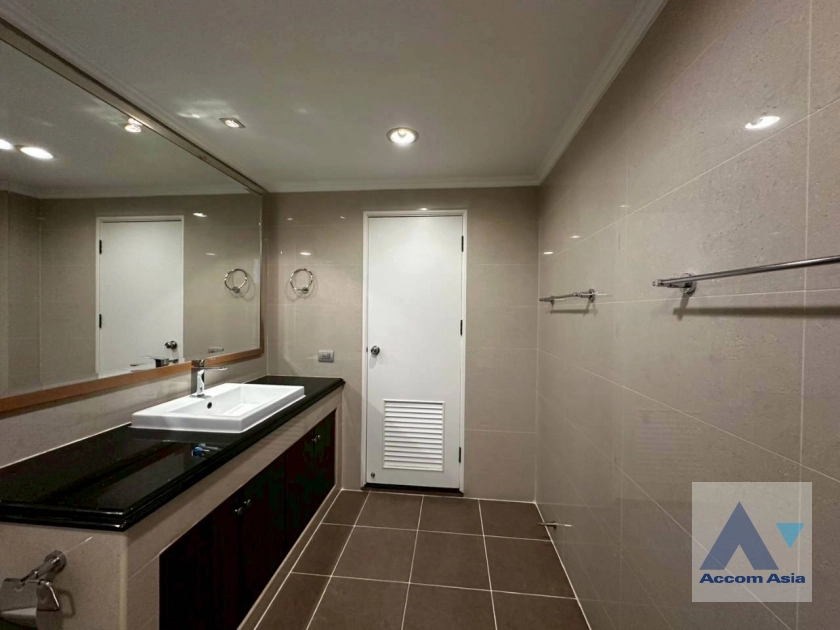 19  3 br Apartment For Rent in Sukhumvit ,Bangkok BTS Thong Lo at Luxury Quality Modern AA44651