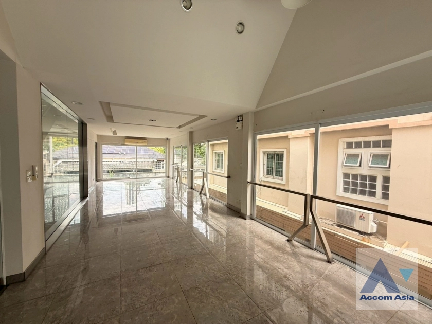 unitHome Office |  House For Rent & Sale in Sukhumvit, Bangkok  (AA44653)