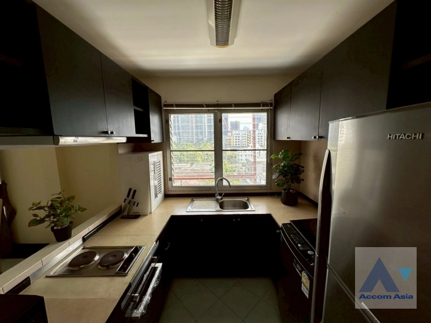 11  1 br Apartment for rent and sale in Sukhumvit ,Bangkok BTS Thong Lo at Pet-Friendly, Cozy and Serene Serviced Apartment in Thonglor AA44654