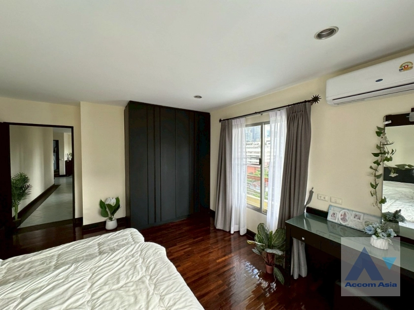 16  1 br Apartment for rent and sale in Sukhumvit ,Bangkok BTS Thong Lo at Pet-Friendly, Cozy and Serene Serviced Apartment in Thonglor AA44654