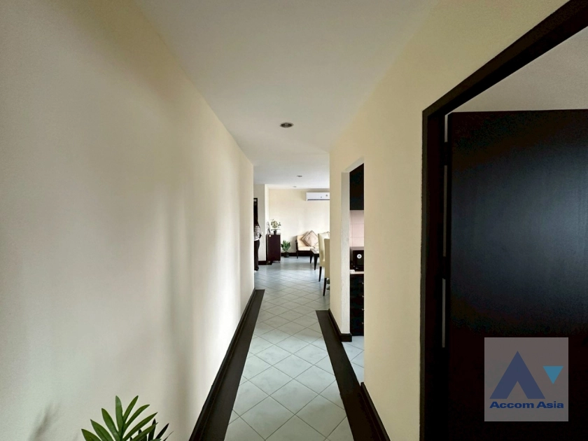 19  1 br Apartment for rent and sale in Sukhumvit ,Bangkok BTS Thong Lo at Pet-Friendly, Cozy and Serene Serviced Apartment in Thonglor AA44654