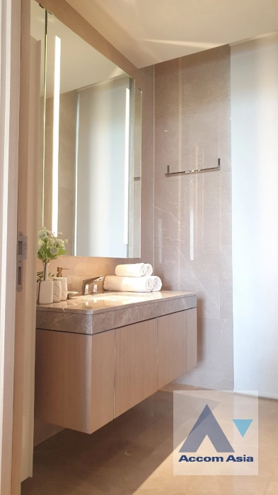 16  2 br Condominium for rent and sale in Charoen Nakhon ,Bangkok BTS Krung Thon Buri at Magnolias Waterfront Residences AA44657