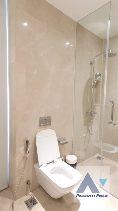 17  2 br Condominium for rent and sale in Charoen Nakhon ,Bangkok BTS Krung Thon Buri at Magnolias Waterfront Residences AA44657