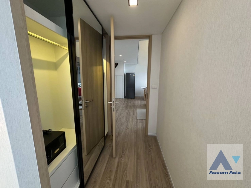 7  2 br Condominium for rent and sale in Sukhumvit ,Bangkok BTS On Nut at Ramada Plaza Residence AA44658