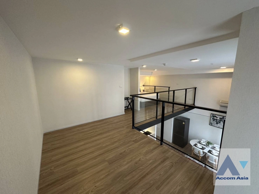 6  2 br Condominium for rent and sale in Sukhumvit ,Bangkok BTS On Nut at Ramada Plaza Residence AA44658