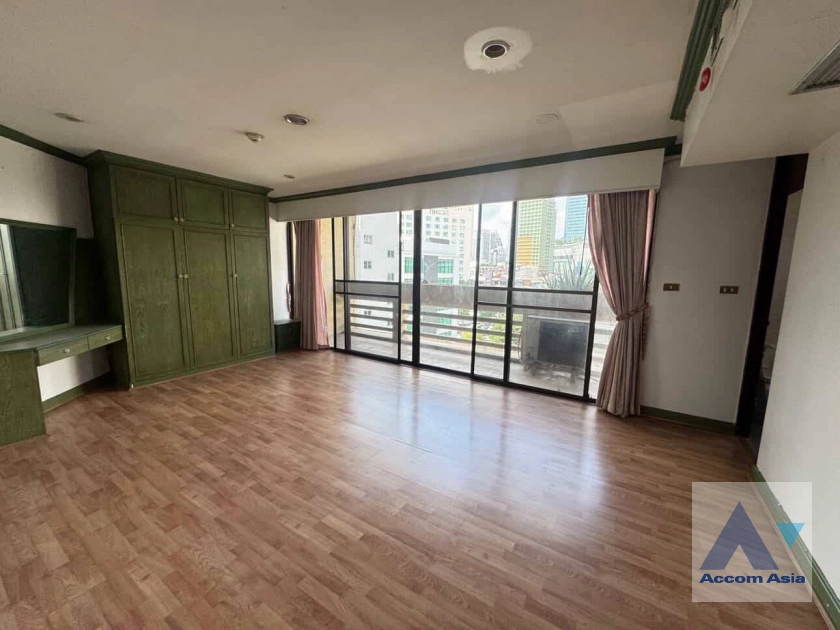 unitPet friendly |  3 Bedrooms  Condominium For Rent & Sale in Sukhumvit, Bangkok  near BTS Asok - MRT Sukhumvit (AA44659)