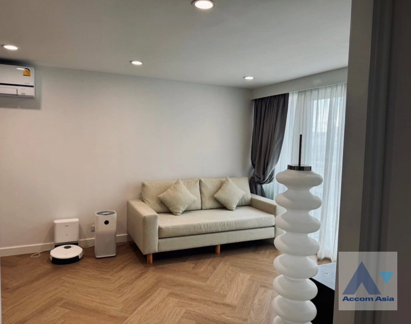 Baan Siri Sathorn Suanplu Condominium  2 Bedroom for Sale & Rent BRT Thanon Chan in Sathorn Bangkok