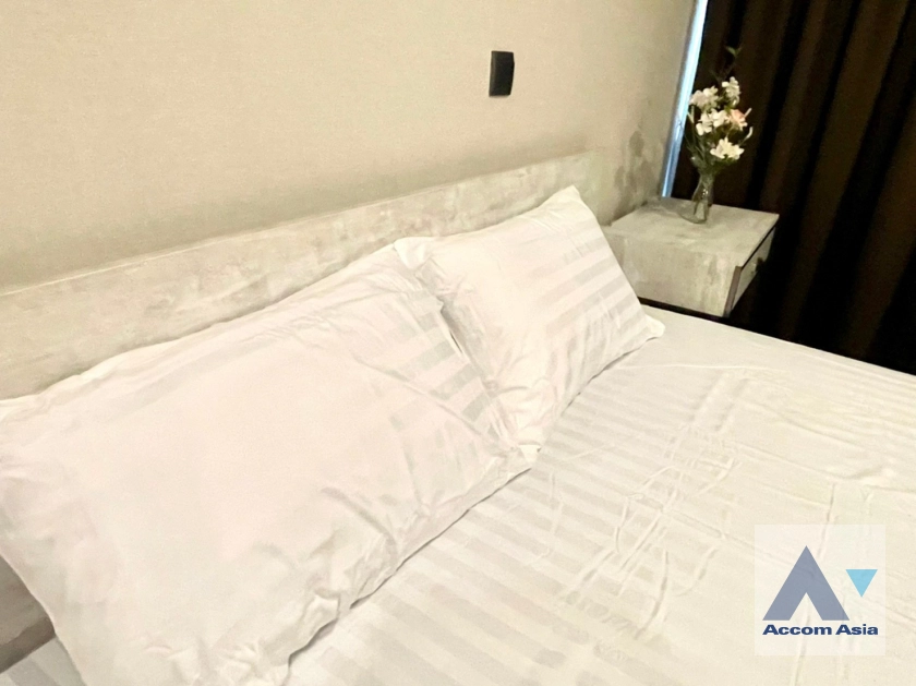 5  1 br Condominium for rent and sale in Ploenchit ,Bangkok BTS Chitlom at Na Vara Residence AA44662