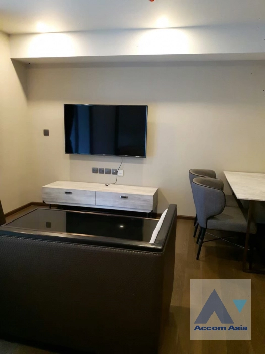 Na Vara Residence Condominium  1 Bedroom for Sale & Rent BTS Chitlom in Ploenchit Bangkok