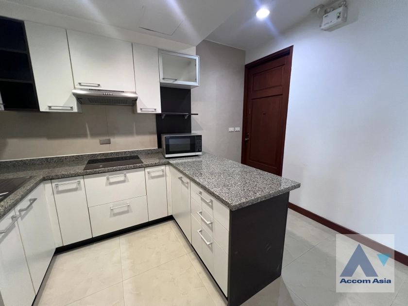 10  2 br Apartment for rent and sale in Sukhumvit ,Bangkok BTS Phrom Phong at Perfect for a big family AA44663
