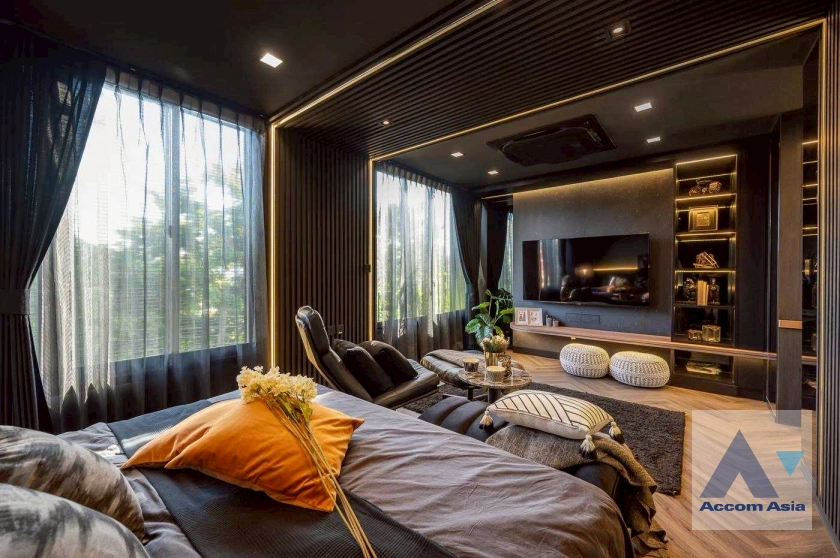 9  3 br House for rent and sale in Ratchadaphisek ,Bangkok MRT Ratchadaphisek at L SCAPE Ratchada 20 AA44673