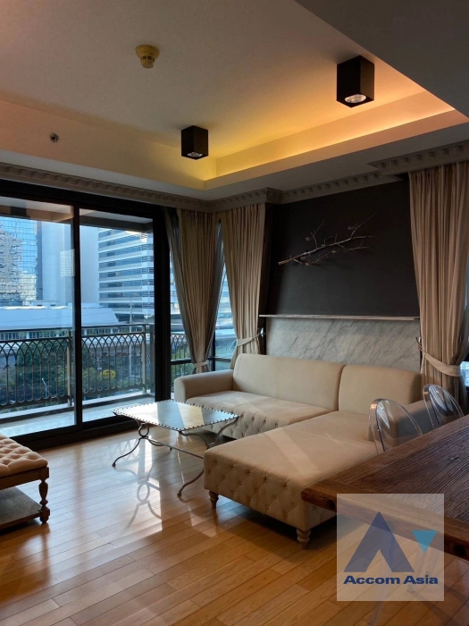 unit 1 Bedroom  Condominium For Rent & Sale in Ploenchit, Bangkok  near BTS Ploenchit - MRT Lumphini (AA44675)