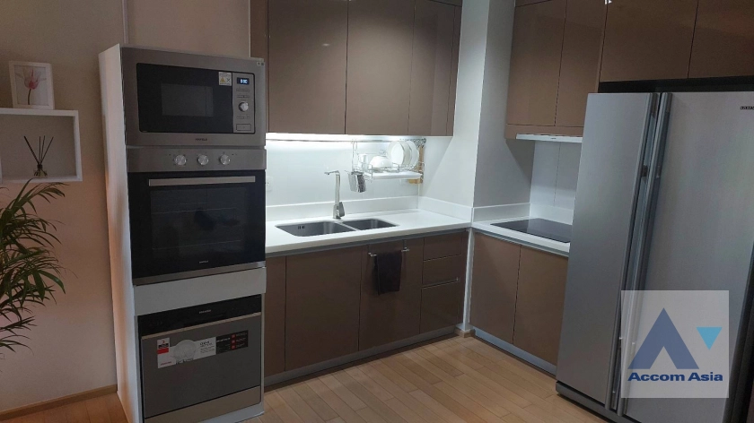 unitCorner Unit |  2 Bedrooms  Condominium For Rent & Sale in Sukhumvit, Bangkok  near BTS Thong Lo (AA44679)