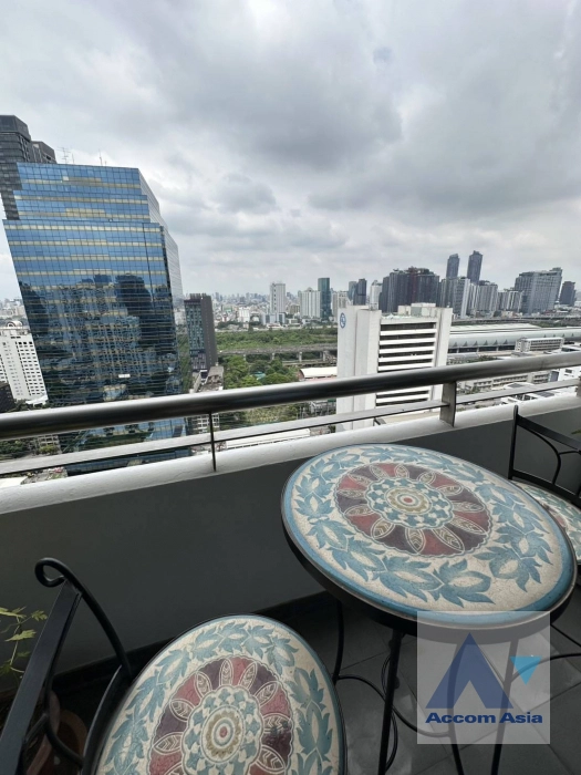 32  3 br Condominium for rent and sale in Sukhumvit ,Bangkok BTS Nana at Kallista Mansion AA44683