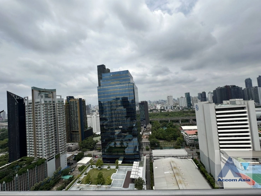 33  3 br Condominium for rent and sale in Sukhumvit ,Bangkok BTS Nana at Kallista Mansion AA44683