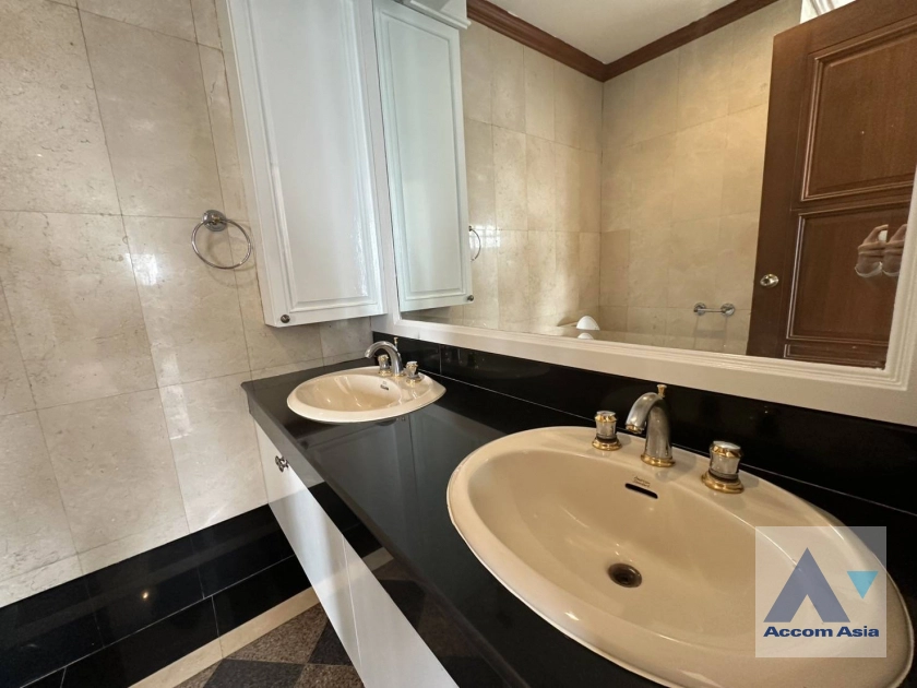 25  3 br Condominium for rent and sale in Sukhumvit ,Bangkok BTS Nana at Kallista Mansion AA44683