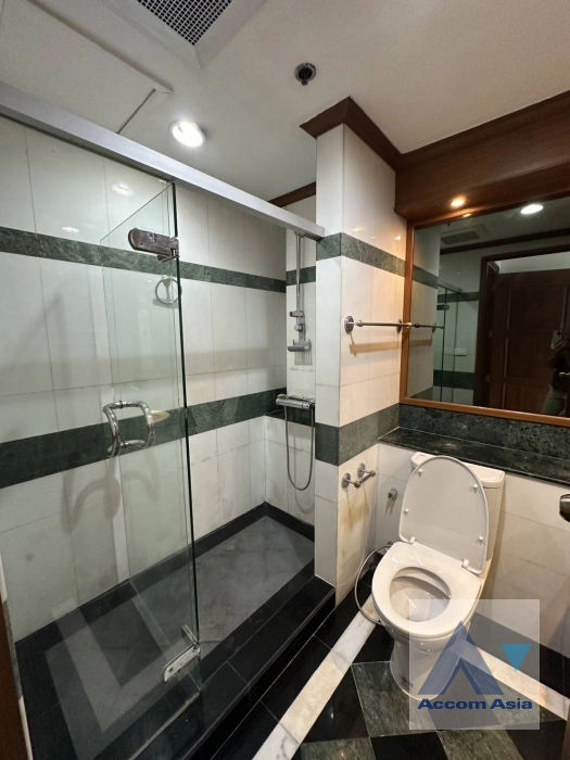 27  3 br Condominium for rent and sale in Sukhumvit ,Bangkok BTS Nana at Kallista Mansion AA44683