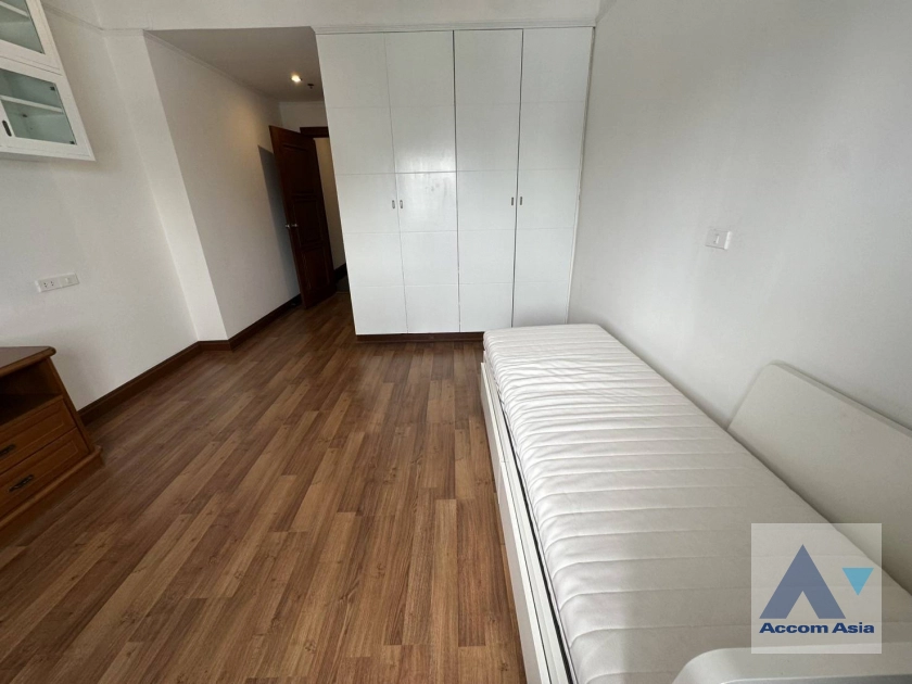 18  3 br Condominium for rent and sale in Sukhumvit ,Bangkok BTS Nana at Kallista Mansion AA44683