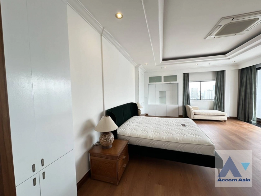 22  3 br Condominium for rent and sale in Sukhumvit ,Bangkok BTS Nana at Kallista Mansion AA44683
