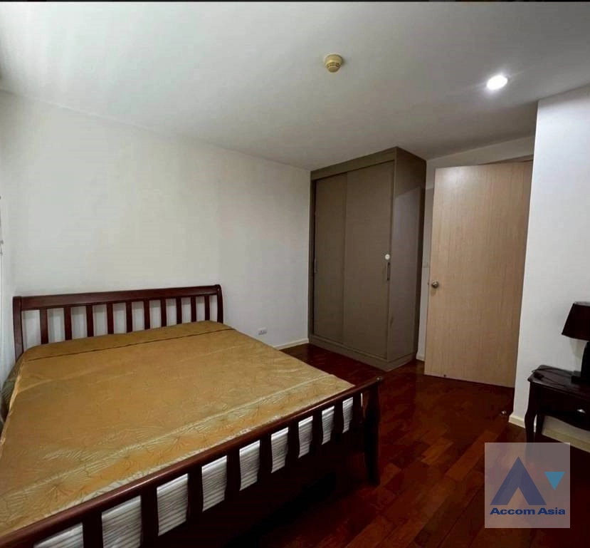 5  2 br Condominium For Sale in Sukhumvit ,Bangkok BTS Nana at Siri on 8 AA44684