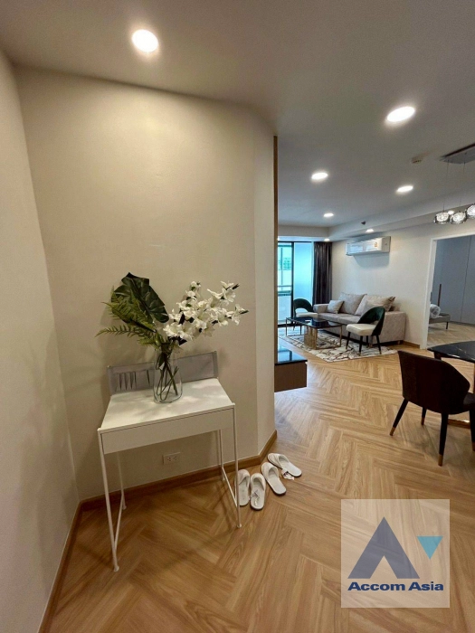 unit 2 Bedrooms  Condominium For Rent in Sukhumvit, Bangkok  near BTS Asok - MRT Sukhumvit (AA44686)