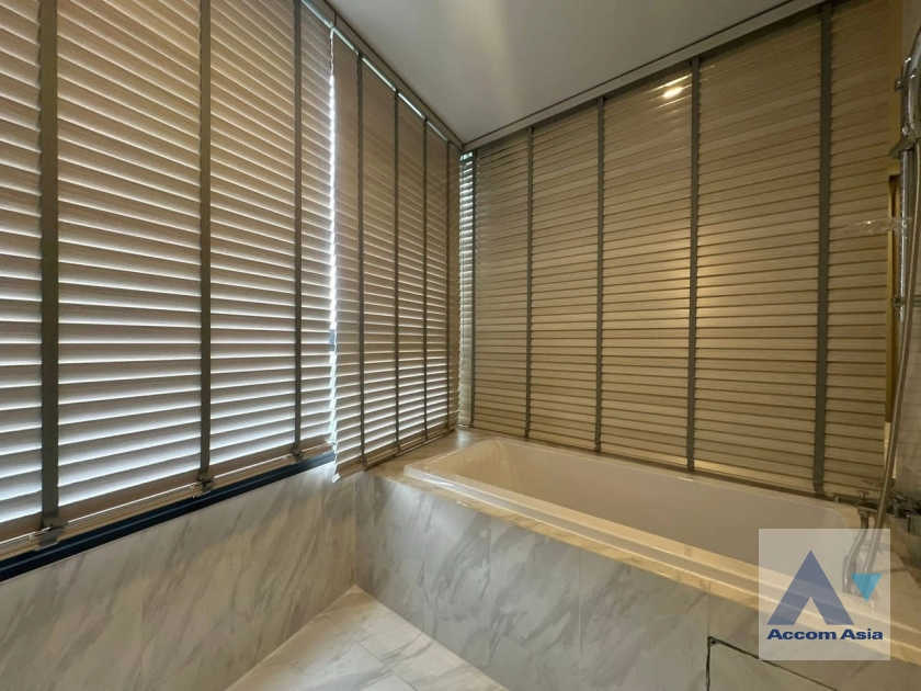 9  3 br Condominium for rent and sale in Sukhumvit ,Bangkok MRT Khlong Toei at COCO Parc AA44688