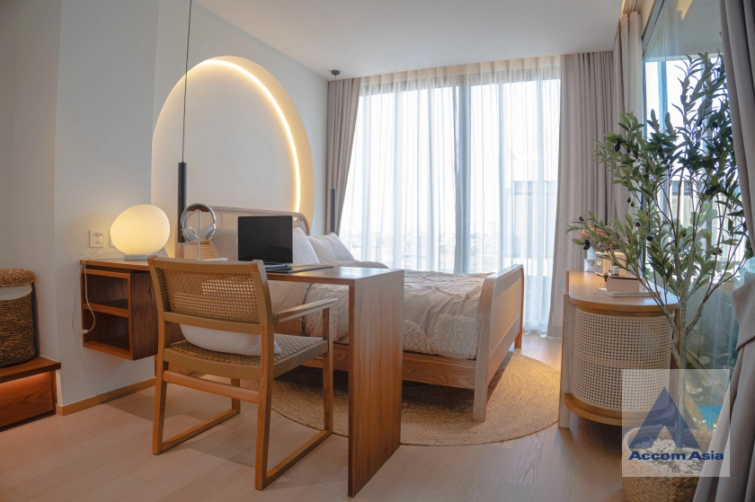 5  3 br House For Sale in Sukhumvit ,Bangkok  at Baan Mukdha  AA44691