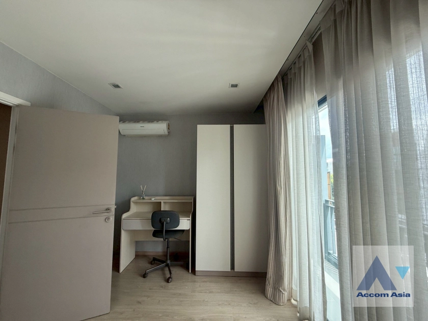 16  3 br Townhouse for rent and sale in Pattanakarn ,Bangkok ARL Ramkhamhaeng at Arden Pattanakarn AA44695