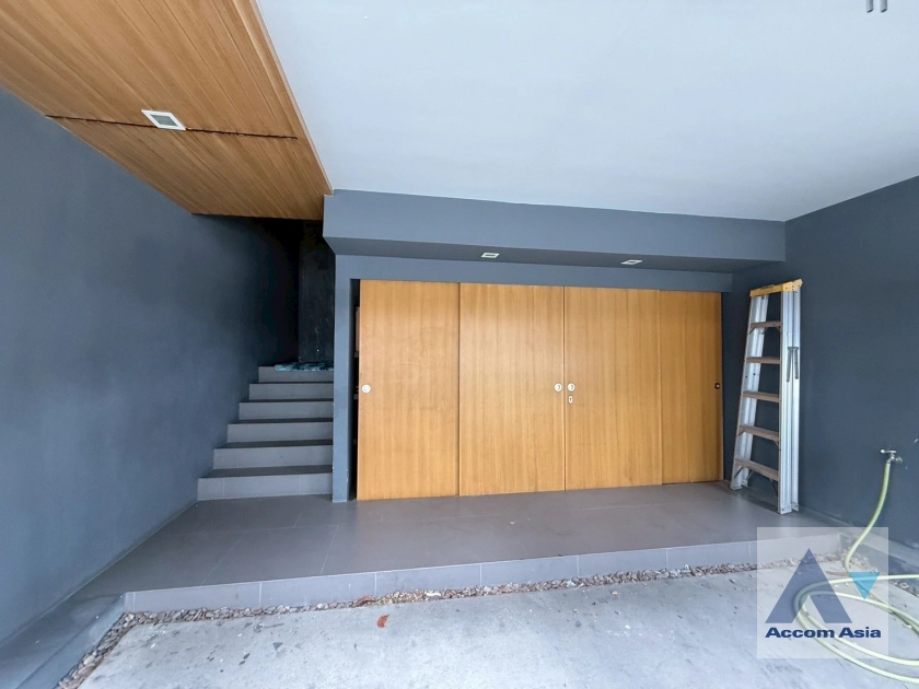 22  3 br Townhouse for rent and sale in Pattanakarn ,Bangkok ARL Ramkhamhaeng at Arden Pattanakarn AA44695