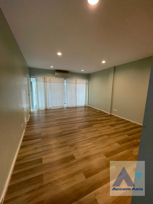 7  2 br Townhouse for rent and sale in Pattanakarn ,Bangkok ARL Ramkhamhaeng at Noble Cube AA44698