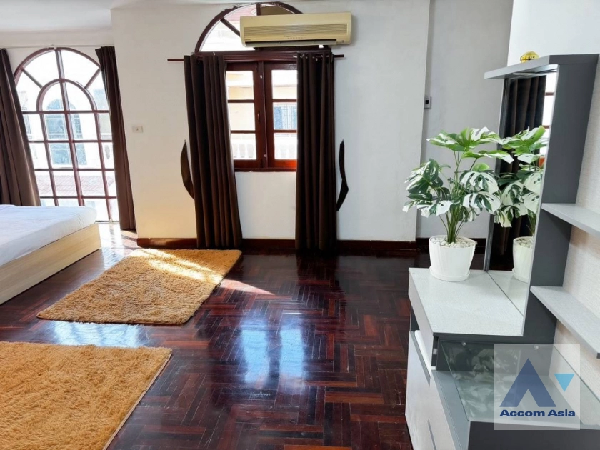 8  5 br Townhouse for rent and sale in Sukhumvit ,Bangkok BTS Thong Lo at Thonglo Classic Home AA44703