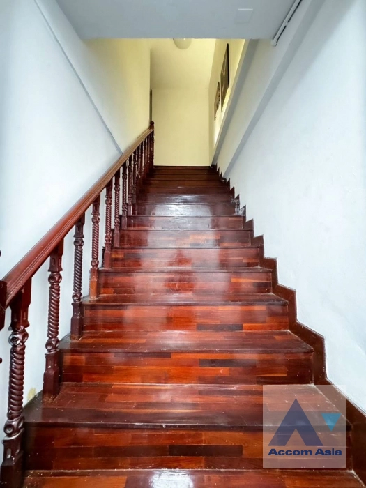 6  5 br Townhouse for rent and sale in Sukhumvit ,Bangkok BTS Thong Lo at Thonglo Classic Home AA44703