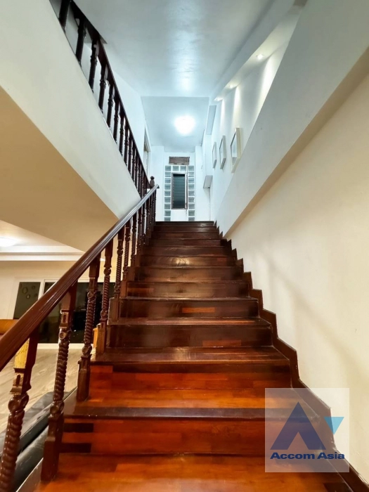 5  5 br Townhouse for rent and sale in Sukhumvit ,Bangkok BTS Thong Lo at Thonglo Classic Home AA44703