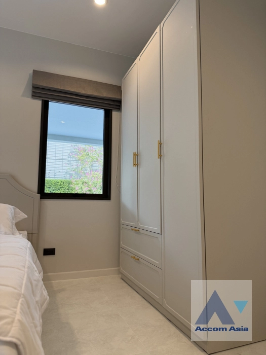 9  4 br House for rent and sale in Samutprakan ,Samutprakan  at Setthasiri Bangna KM.10 AA44710