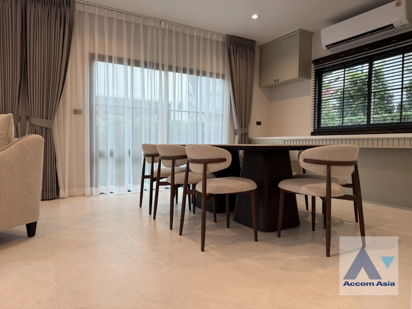 4  4 br House for rent and sale in Samutprakan ,Samutprakan  at Setthasiri Bangna KM.10 AA44710