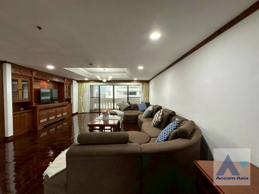 6  3 br Apartment For Rent in Sukhumvit ,Bangkok BTS Thong Lo at Suite For Family AA44714