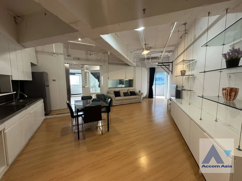 unit 1 Bedroom  Condominium For Rent in Ploenchit, Bangkok  near BTS Ploenchit (AA44716)