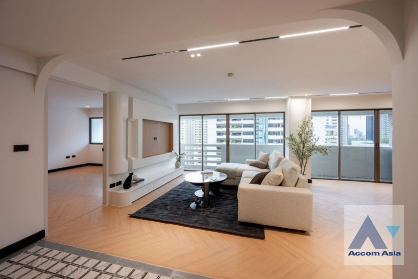 unitNewly renovated |  2 Bedrooms  Condominium For Sale in Sukhumvit, Bangkok  near BTS Asok - MRT Sukhumvit (AA44717)