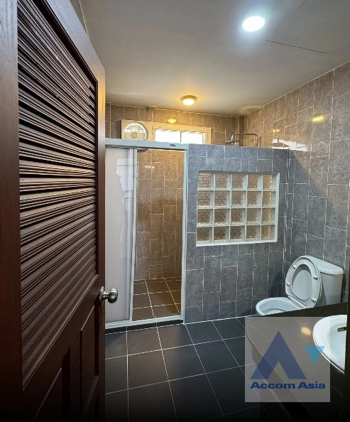 8  4 br House for rent and sale in Rama 3 ,Bangkok  AA44719