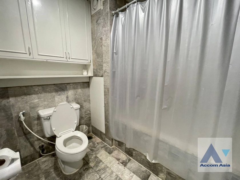 18  3 br Apartment for rent and sale in Silom ,Bangkok BTS Chong Nonsi at Simply Life AA44720